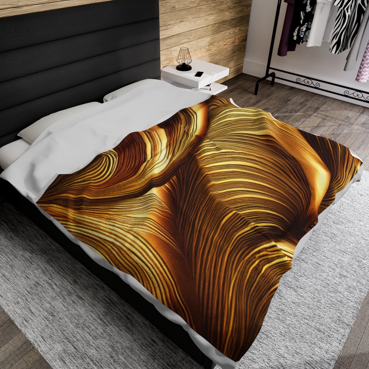 Beautiful Gold Patterned Velveteen Plush Blanket - Image 4