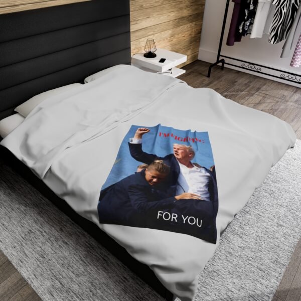 President Trump I'm Fighting For You Velveteen Plush Blanket - Image 4