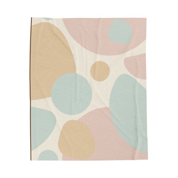 Stunning Circular Shapes Beautiful Velveteen Plush Blanket. - Image 9