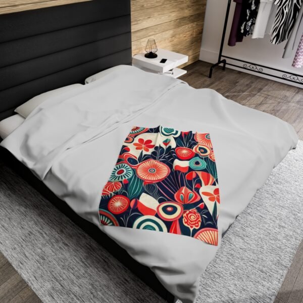 Retro Floral and Colorful Stunning Velveteen Plush Blanket. - Image 4
