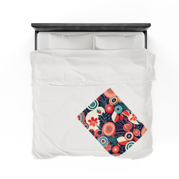 Retro Floral and Colorful Stunning Velveteen Plush Blanket. - Image 8