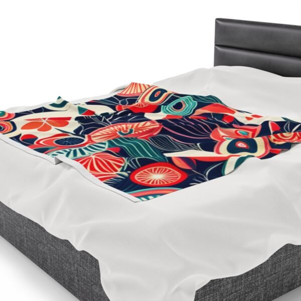 Retro Floral and Colorful Stunning Velveteen Plush Blanket. - Image 15