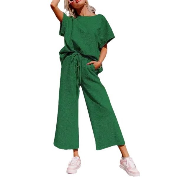 Solid Color Texture Casual Fashion Women's Wear Short-sleeved Trousers Two-piece Set - Image 5