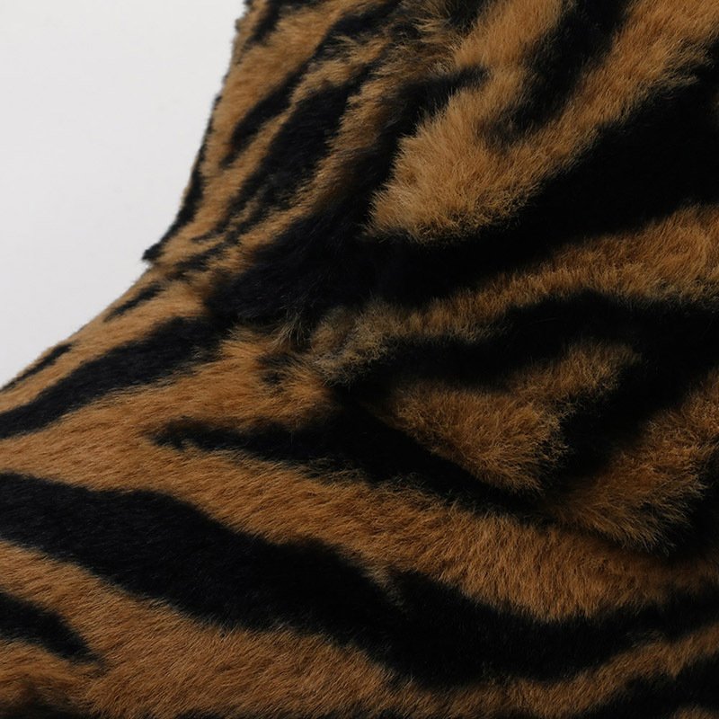 Fashion Leopard Fleece Baseball All-matching Peaked Cap - Image 2