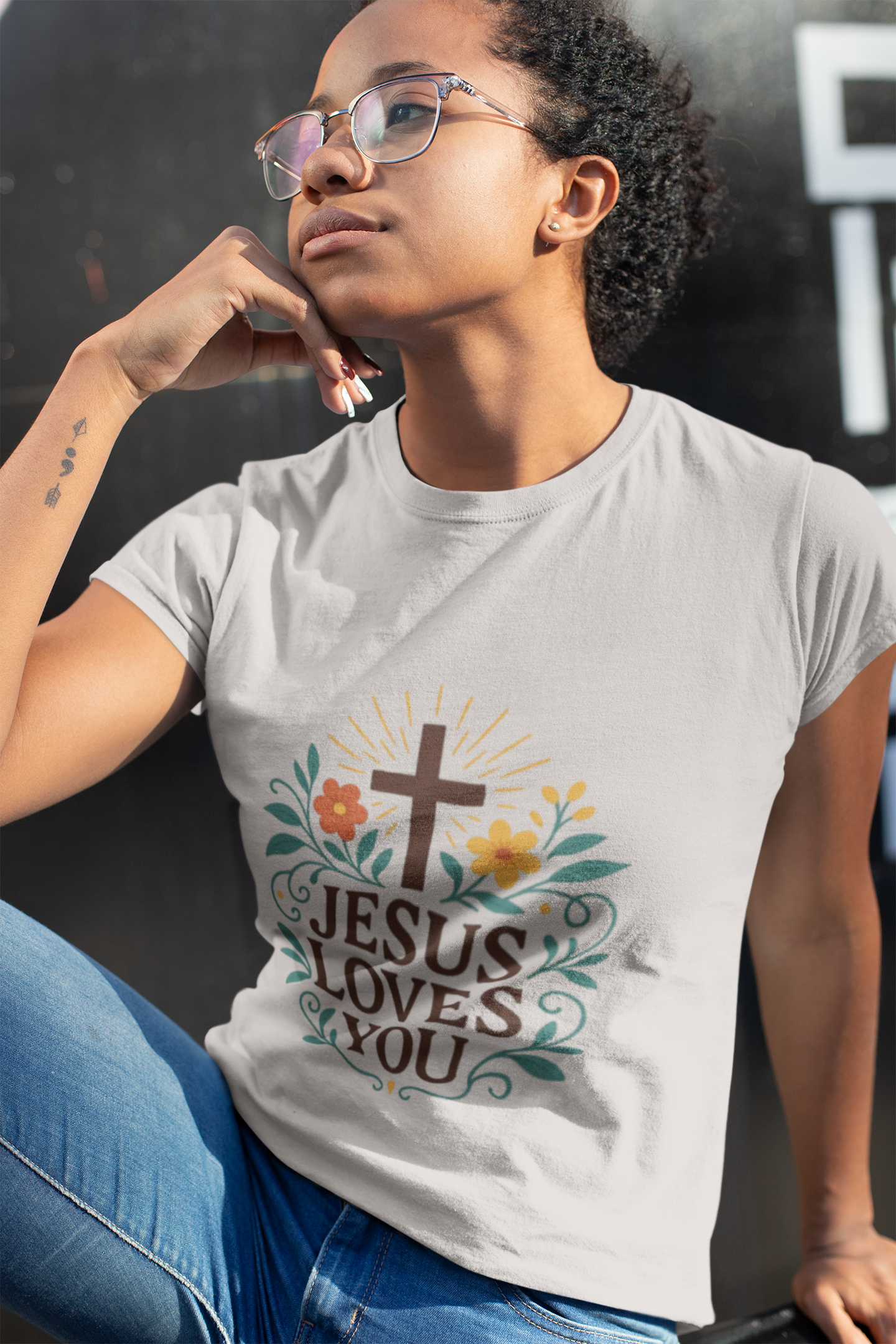 Jesus Loves Your Women's Beautiful Tshirt - Image 8
